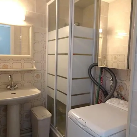 Renove Avec Piscine Et Tennis, A 500m De La Plage, Pour 4 Pers, A - Fr-1-776-106 Apartment *