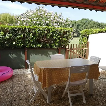 Renove Avec Piscine Et Tennis, A 500m De La Plage, Pour 4 Pers, A - Fr-1-776-106 Apartment