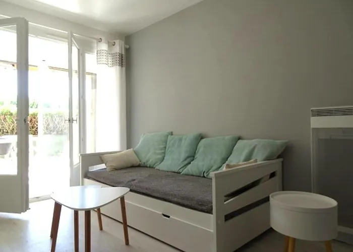 Renove Avec Piscine Et Tennis, A 500m De La Plage, Pour 4 Pers, A - Fr-1-776-106